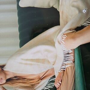 NWT  Thula Tula Ivory African Zebra  Fringe Throw Blanket